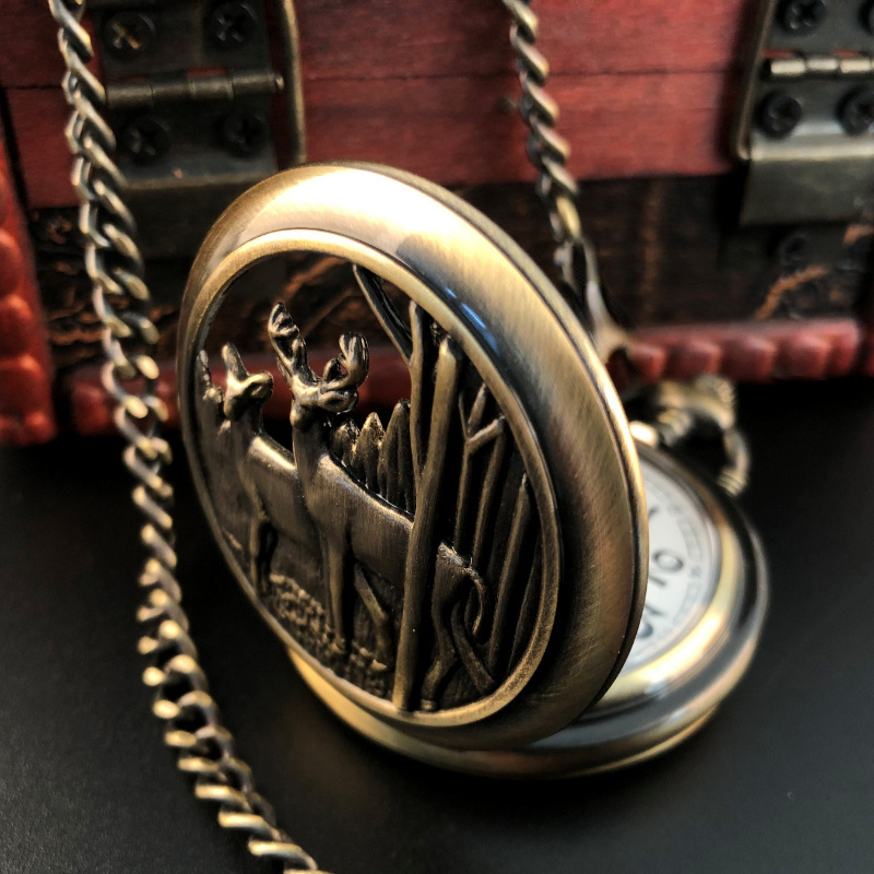 vintage seeing deer pocket casual fashion accessories pendant clock details 2